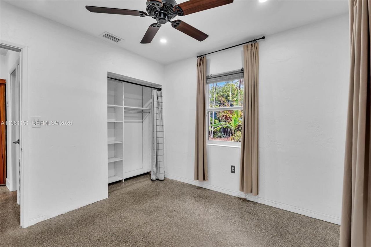 2431 Mayo St , Hollywood, FL 33020 Photo