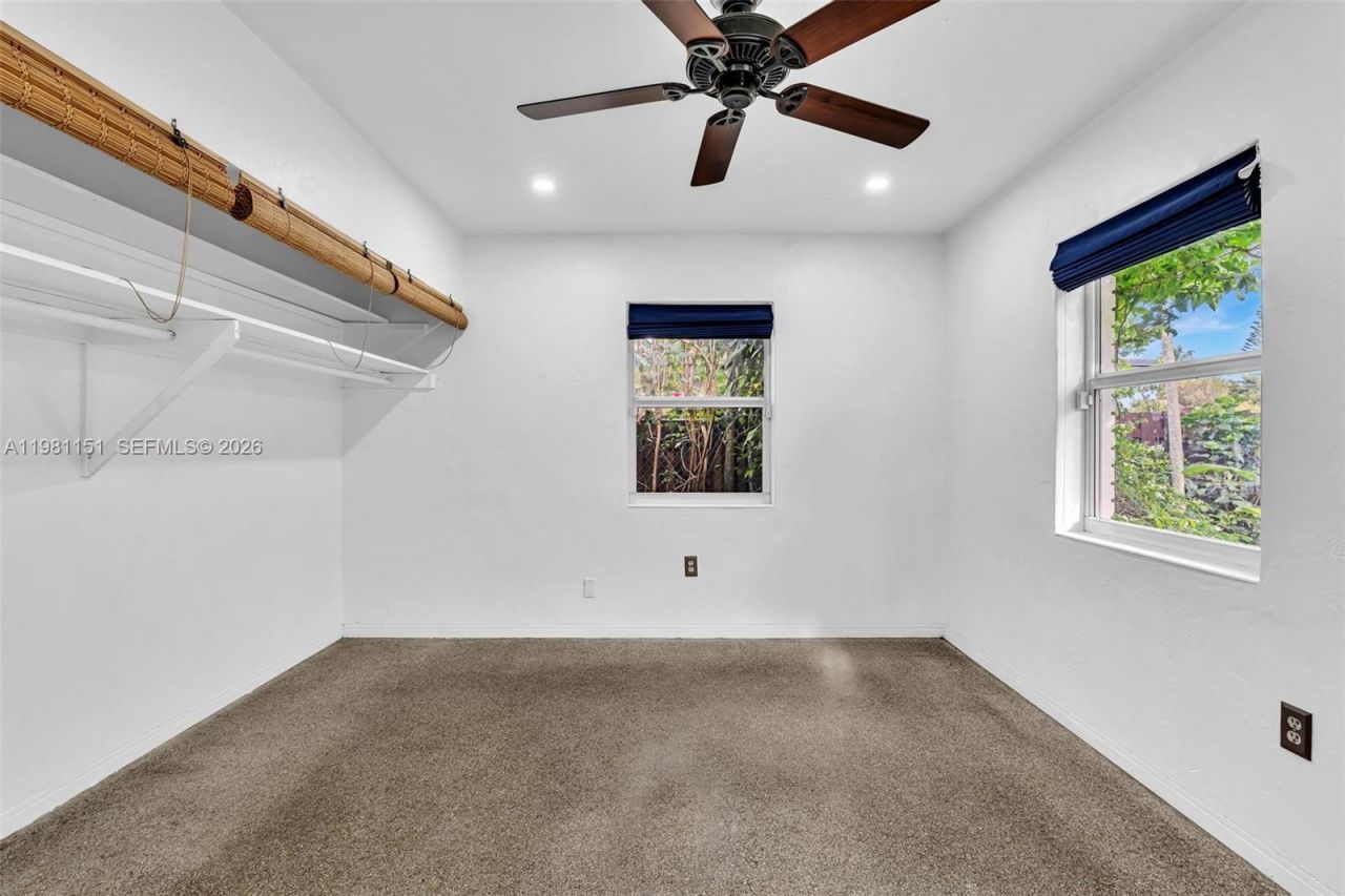 2431 Mayo St , Hollywood, FL 33020 Photo