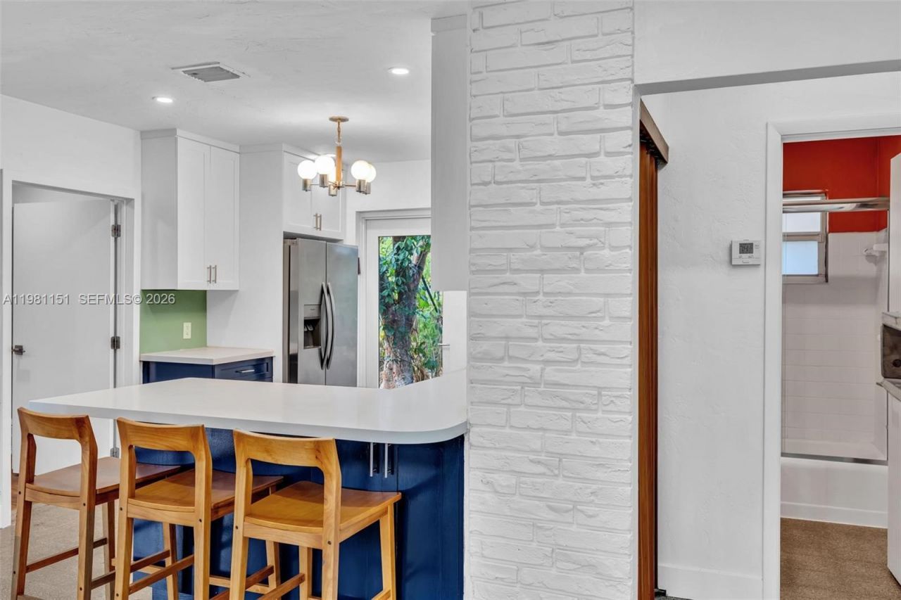 2431 Mayo St , Hollywood, FL 33020 Photo