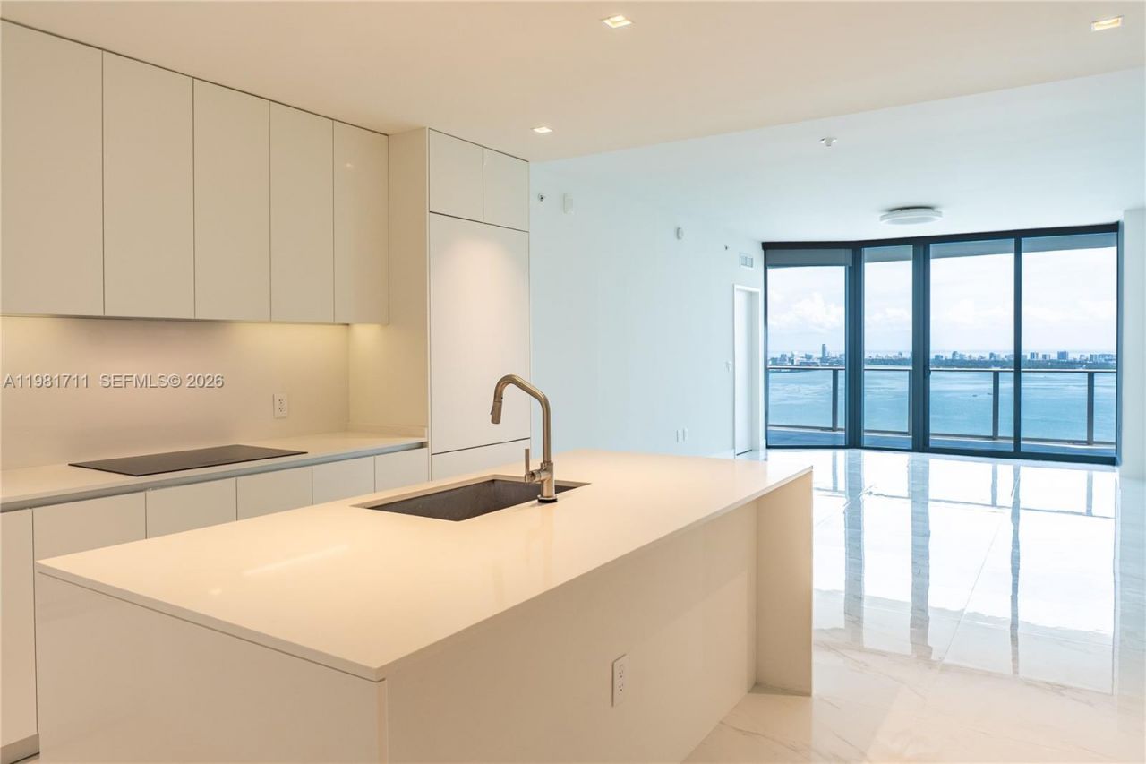 700 NE 24th St, Unit 3603, Miami, FL 33137 Photo