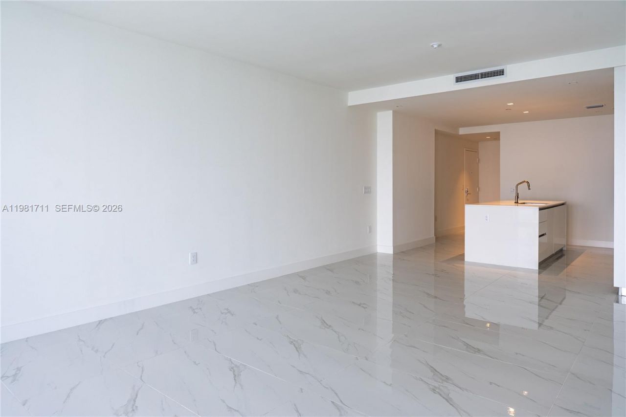 700 NE 24th St, Unit 3603, Miami, FL 33137 Photo