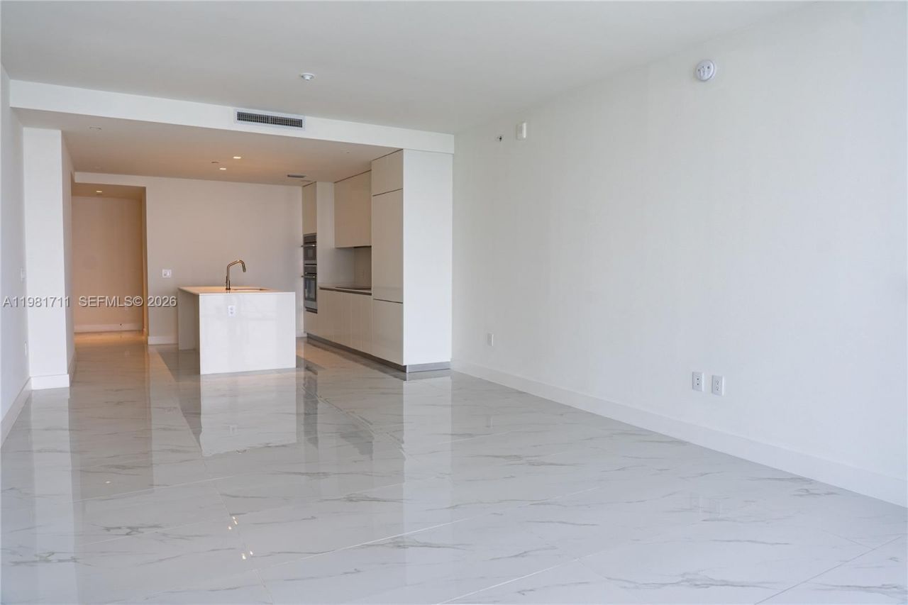 700 NE 24th St, Unit 3603, Miami, FL 33137 Photo