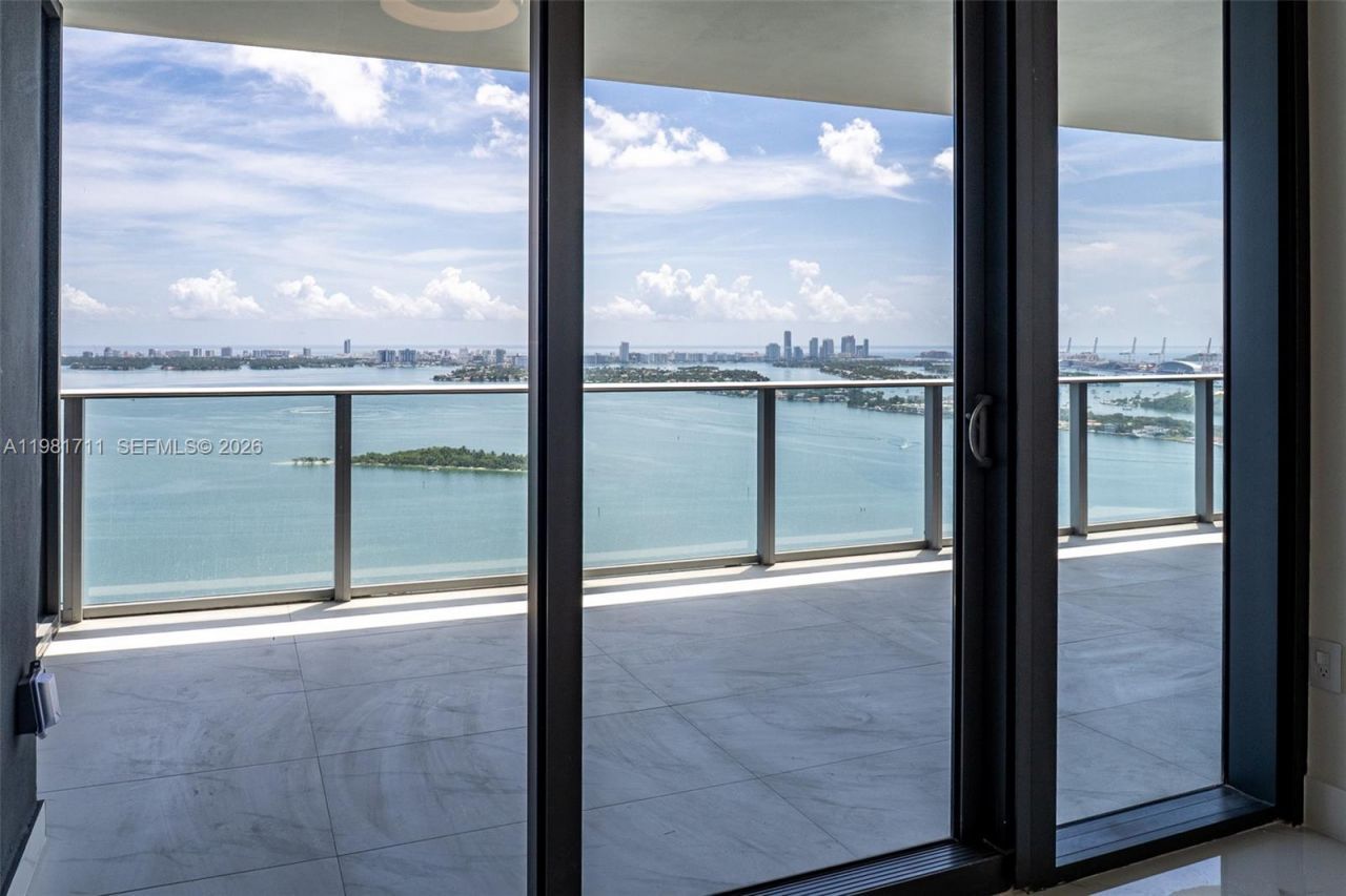 700 NE 24th St, Unit 3603, Miami, FL 33137 Photo