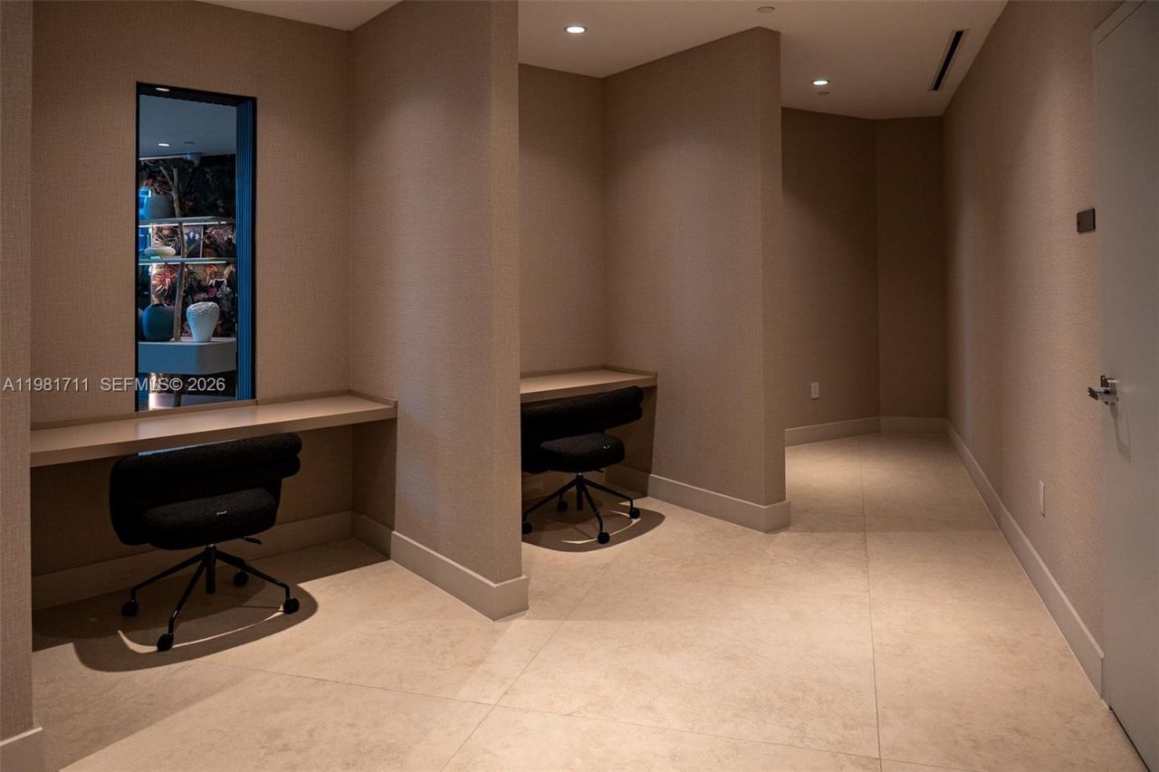 700 NE 24th St, Unit 3603, Miami, FL 33137 Photo