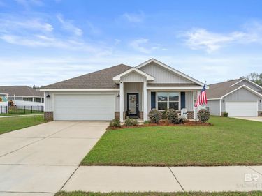 10680 Northern Dancer Court, Daphne, AL 36526
