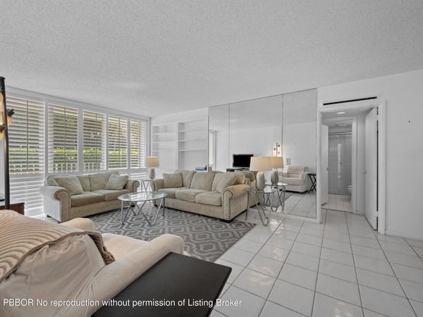 401 Peruvian Avenue, Unit 1010, Palm Beach, FL 33480