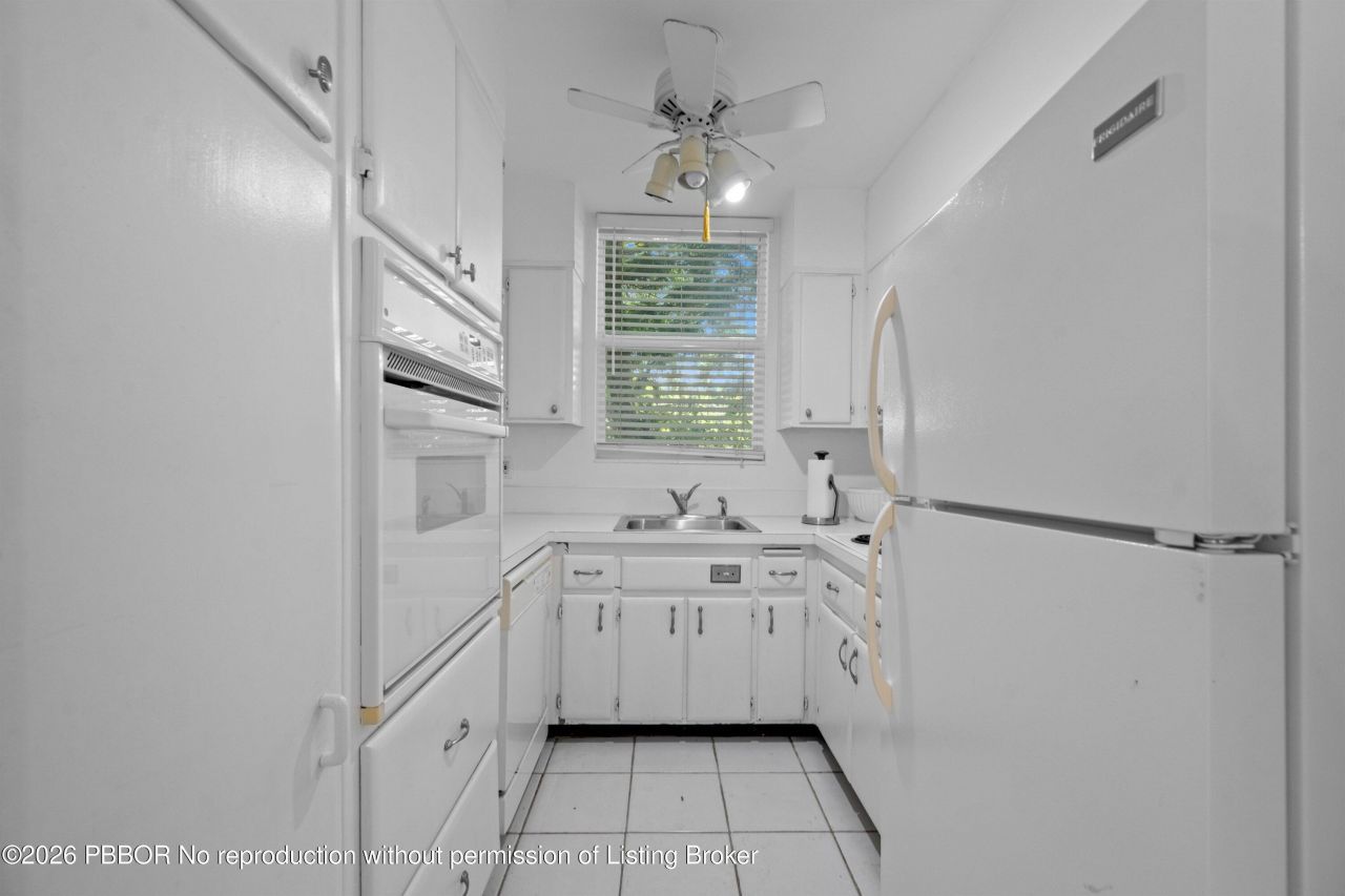 401 Peruvian Avenue, Unit 1010, Palm Beach, FL 33480 Photo