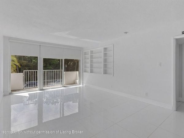 401 Peruvian Avenue, Unit 2010, Palm Beach, FL 33480