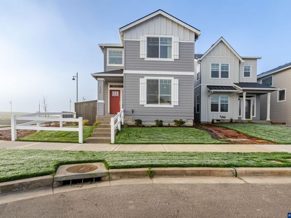 7398 SE Madrone St, Hillsboro, OR 97123