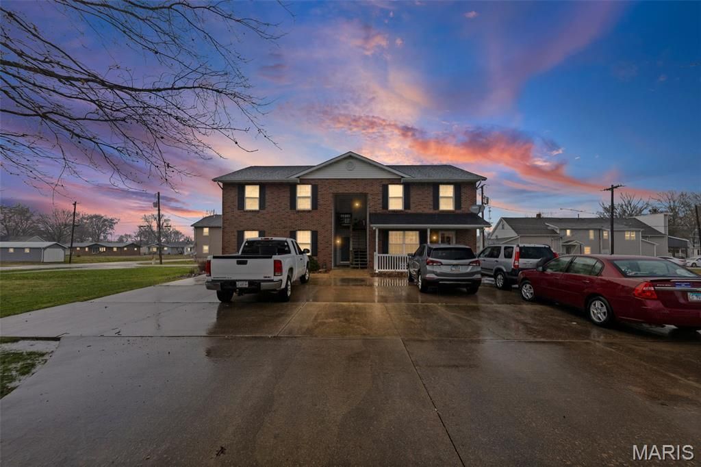 51 W Logan Street, Aviston, IL 62216 Main Photo