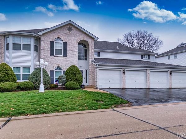 3655 Colonia Place Drive, Unit D, St Louis, MO 63125