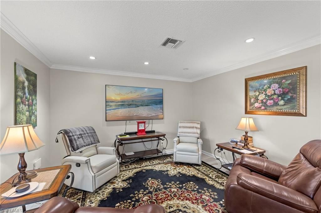 84 Glades Blvd, Unit 2, Naples, FL 34112 Photo