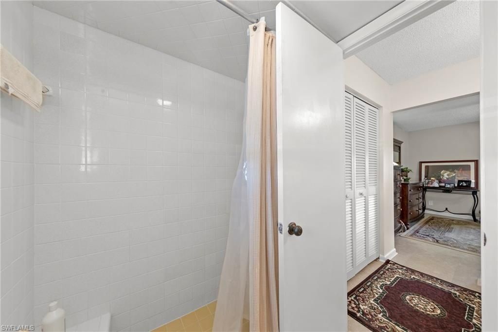 84 Glades Blvd, Unit 2, Naples, FL 34112 Photo