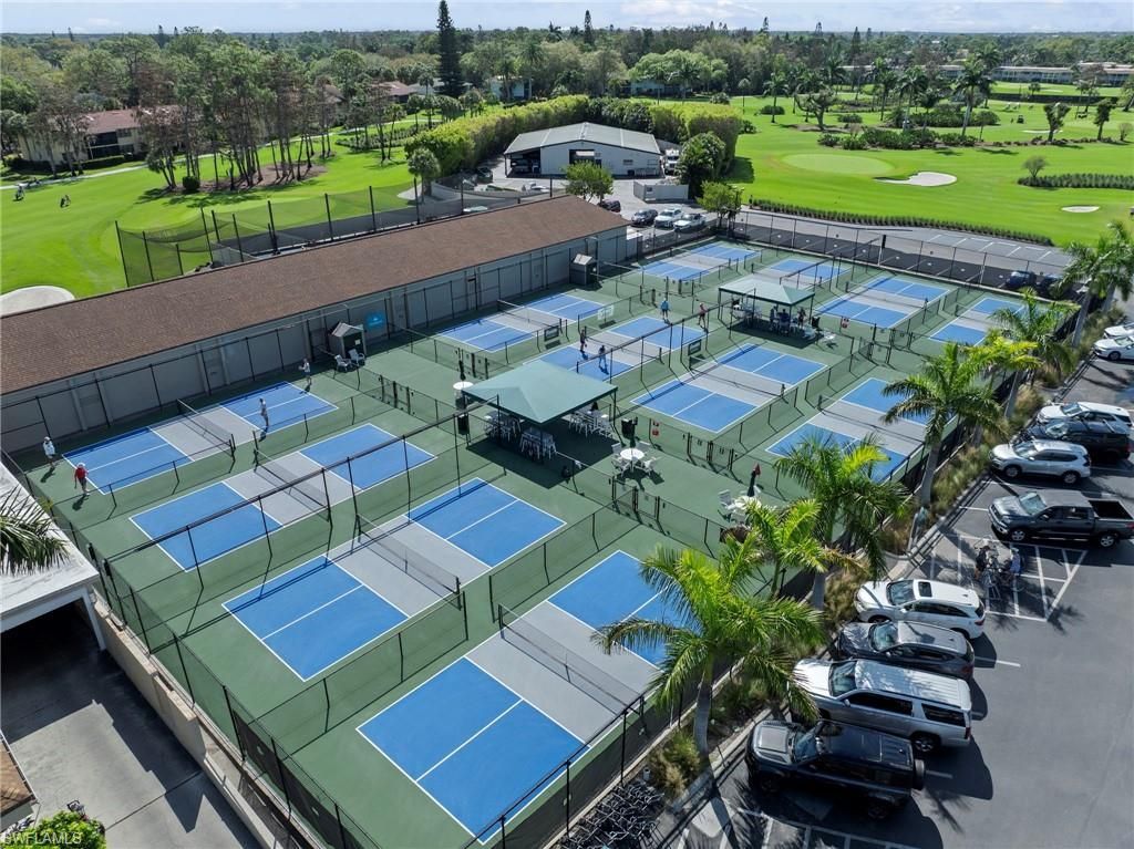 84 Glades Blvd, Unit 2, Naples, FL 34112 Photo