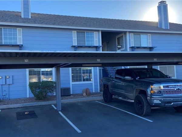 5801 Medallion Drive, Unit 202, Las Vegas, NV 89122