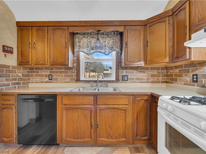 3185 Sunnybrooke Drive, Youngstown, OH 44511 Photo 14