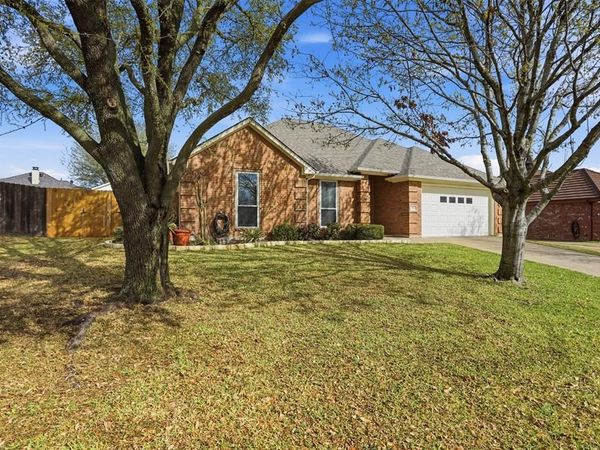 1616 Shelley Lane, Cleburne, TX 76033
