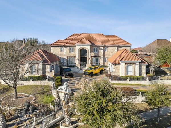 2601 Sir Gawain Lane, Lewisville, TX 75056