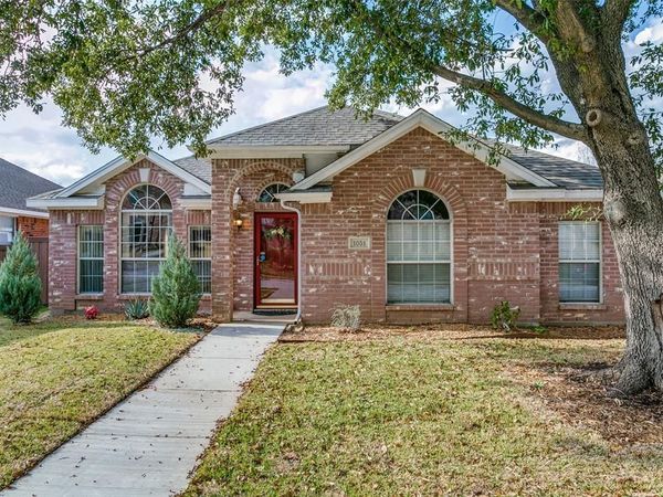 1051 Summit Park, Lewisville, TX 75077