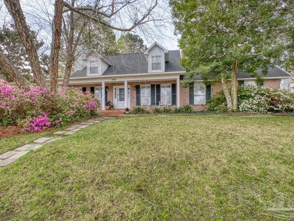 3039 Keats Dr, Pensacola, FL 32503