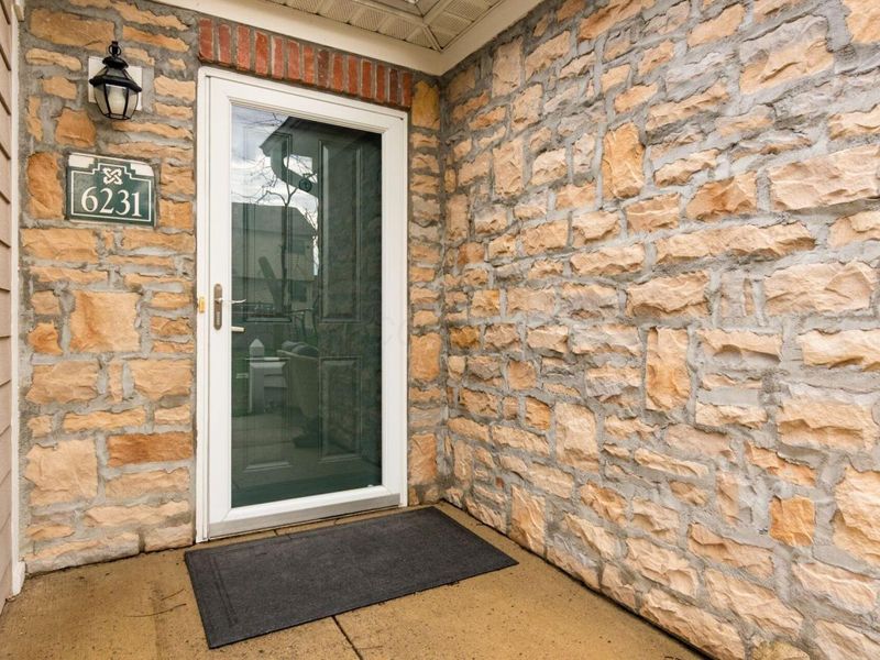 6231 Donegan Way, Unit 11, Dublin, OH 43016 Photo 2