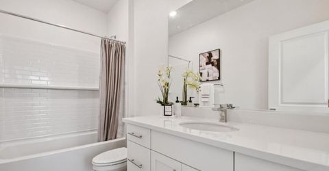 6451 Jacinto Ave, Sacramento, CA 95823 Photo