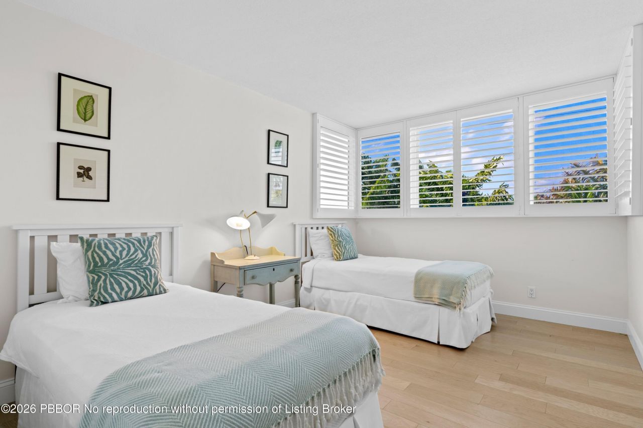 223 Atlantic Avenue, Unit 4E, Palm Beach, FL 33480 Photo