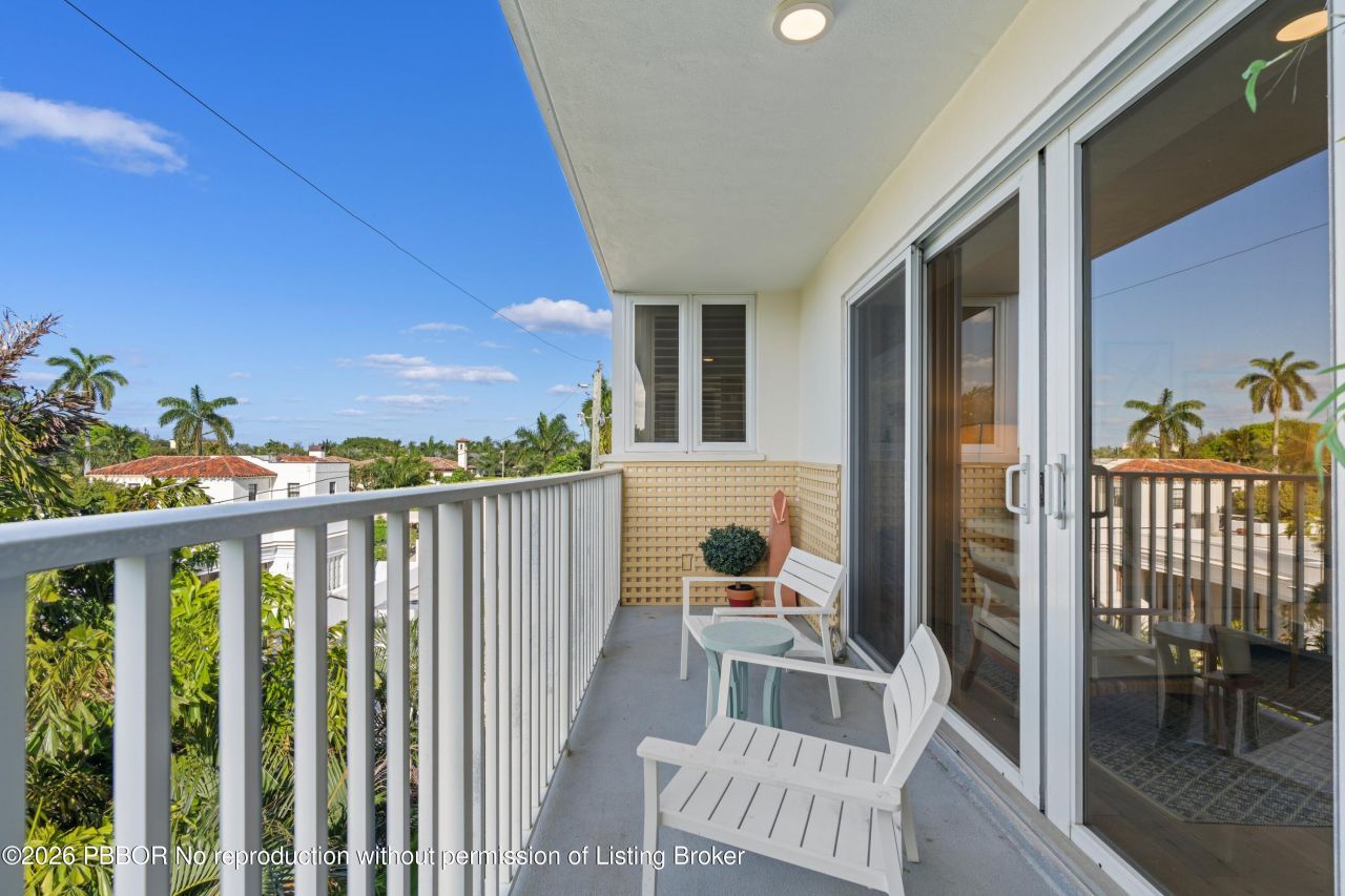 223 Atlantic Avenue, Unit 4E, Palm Beach, FL 33480 Photo