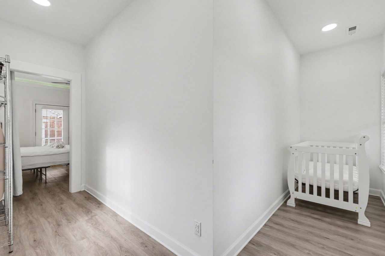 1513 26th Ave N Photo 13