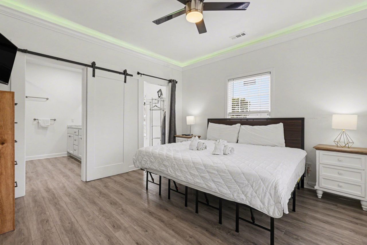 1513 26th Ave N Photo 16