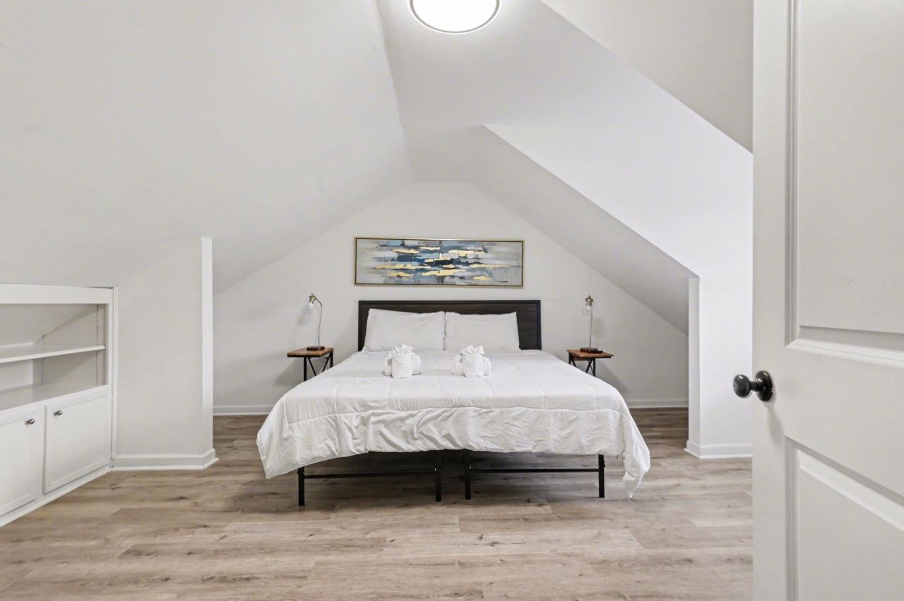 1513 26th Ave N Photo 21