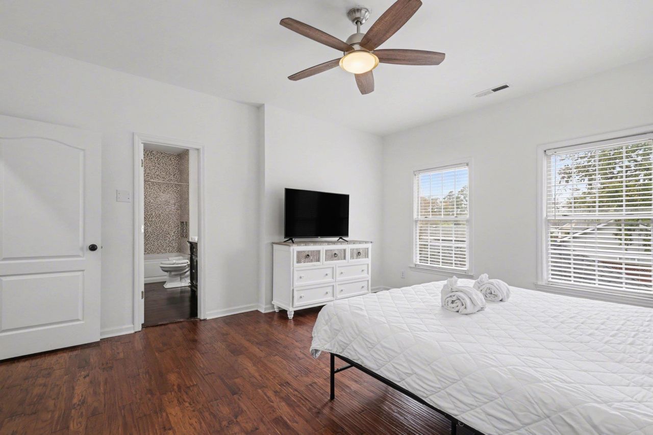 1513 26th Ave N Photo 24