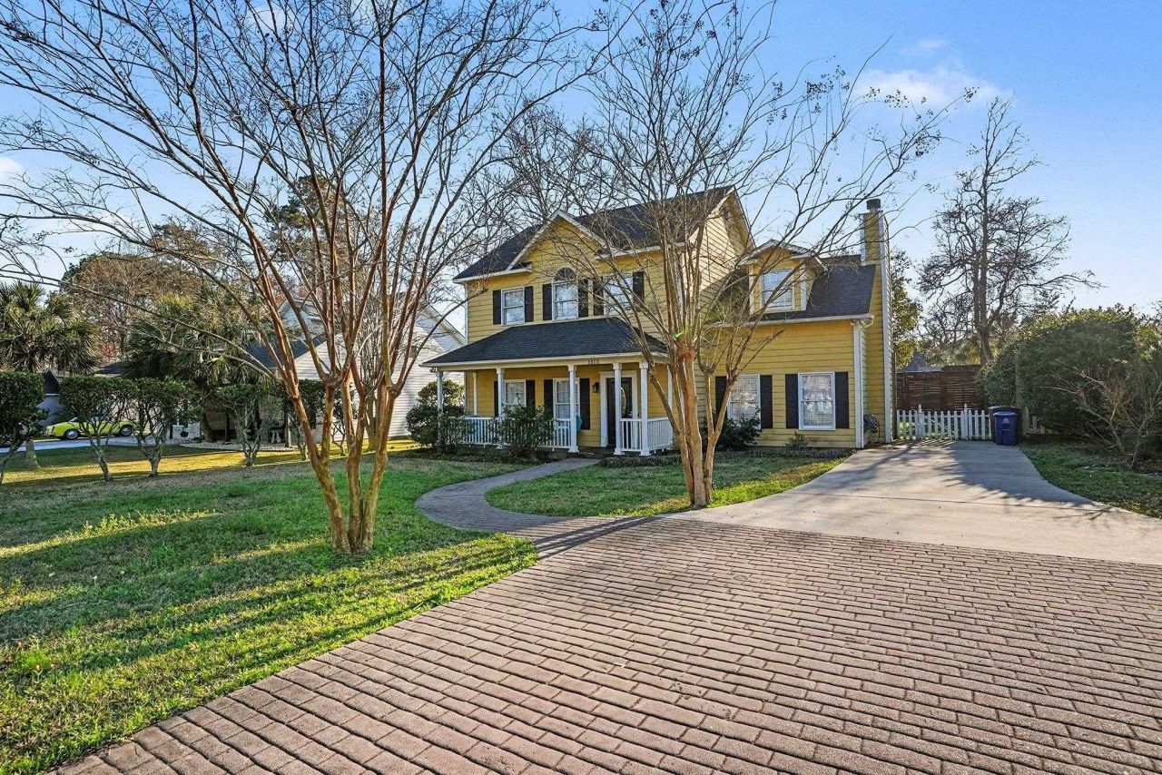 1513 26th Ave N Photo 4