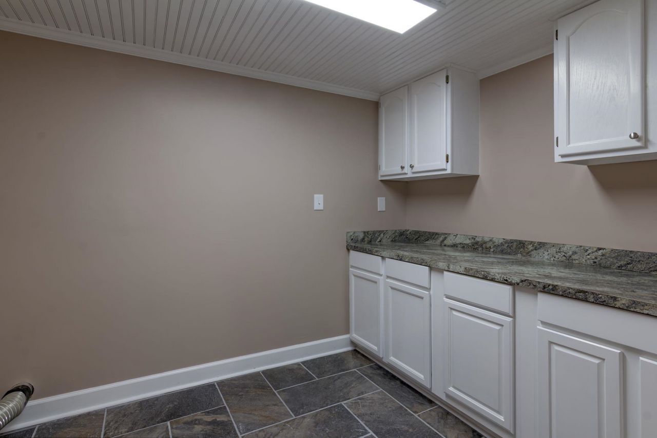 195 Live Oak Church Rd. Photo 16