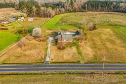 195 Live Oak Church Rd. photo 4