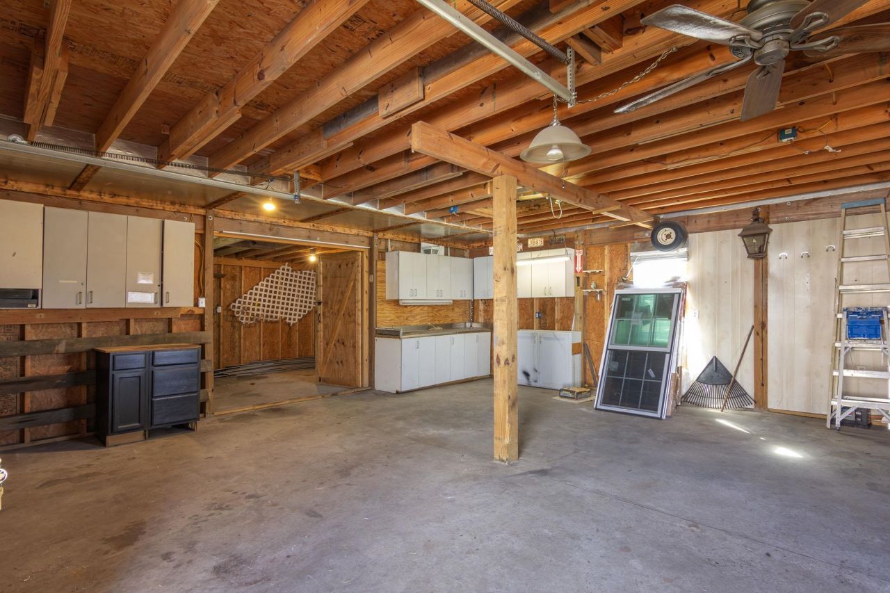 195 Live Oak Church Rd. Photo 31