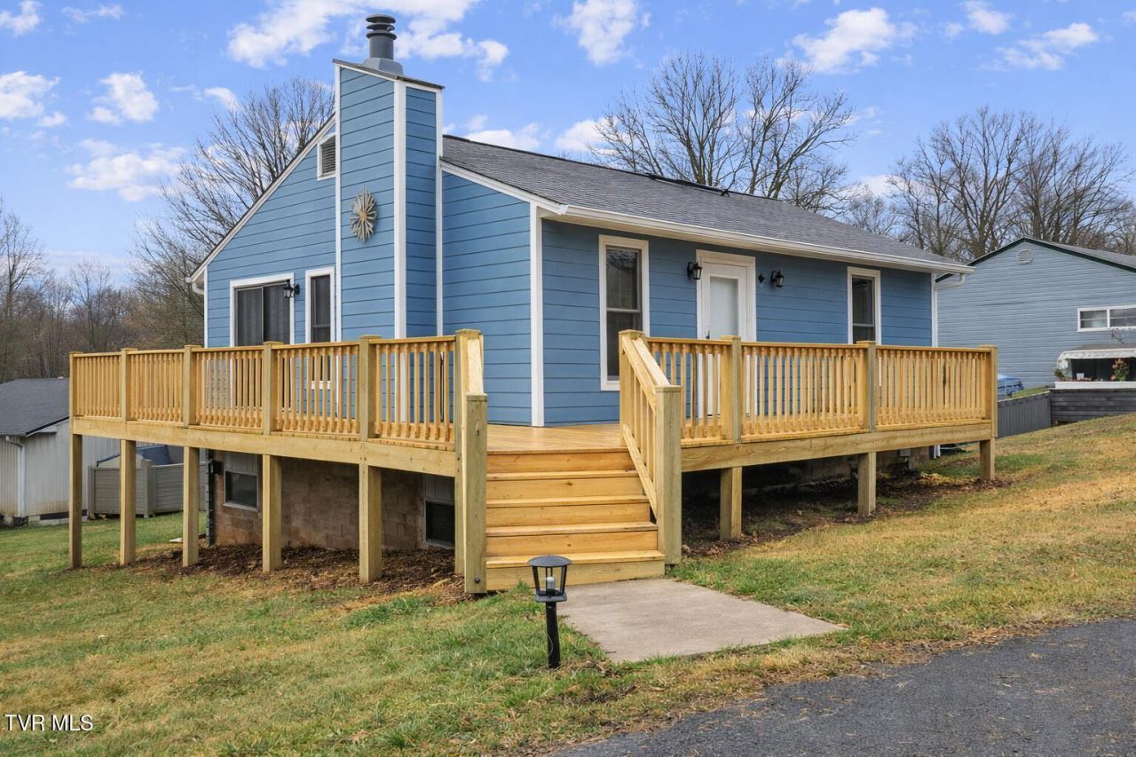 1801 Todd Drive, Johnson City, TN 37604 Main Photo