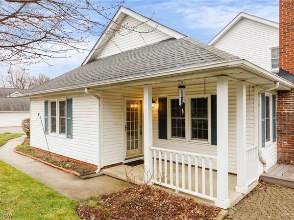 1660 Chapman Way , Broadview Heights, OH 44147