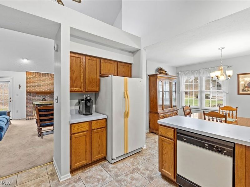 1660 Chapman Way, Broadview Heights, OH 44147 Photo 4