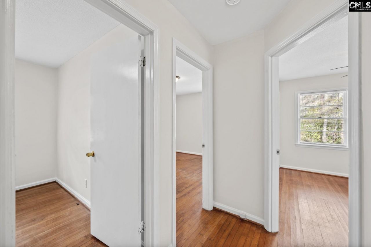 504 Harmon Street Photo 13