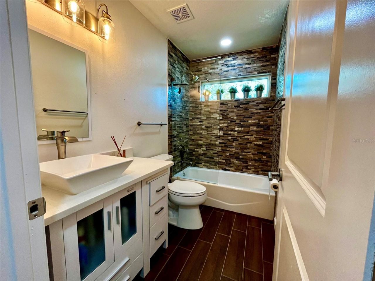 1330 S Jefferson Avenue, Sarasota, FL 34239 Photo