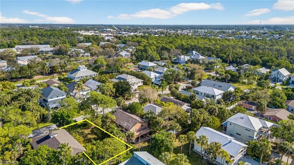 750 Park Ave, Naples, FL 34110 Photo