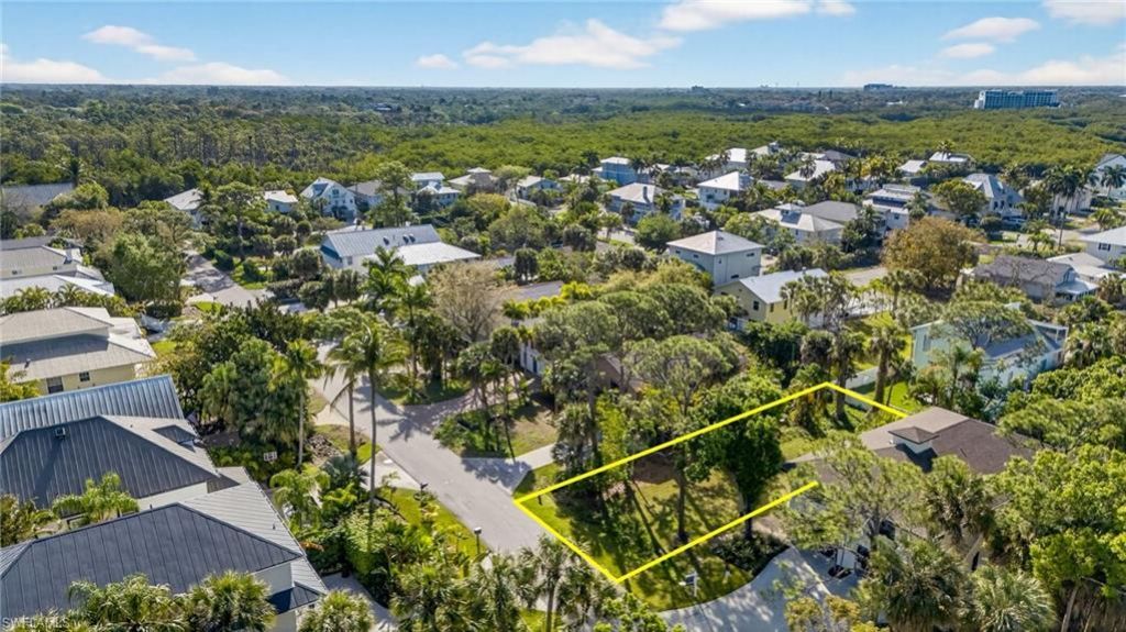 750 Park Ave, Naples, FL 34110 Photo