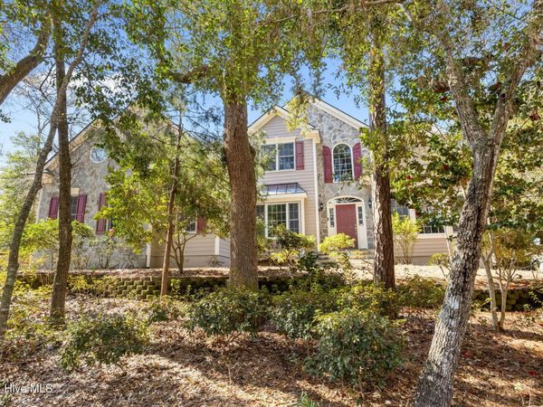 121 Oakleaf Drive , Pine Knoll Shores, NC 28512