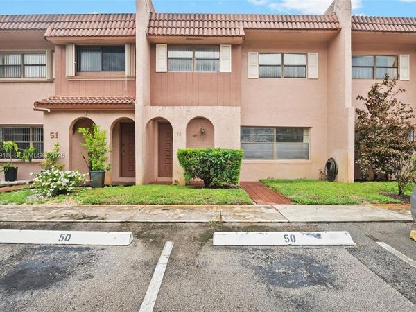 50 Matador Ln , Unit 3-23, Davie, FL 33324