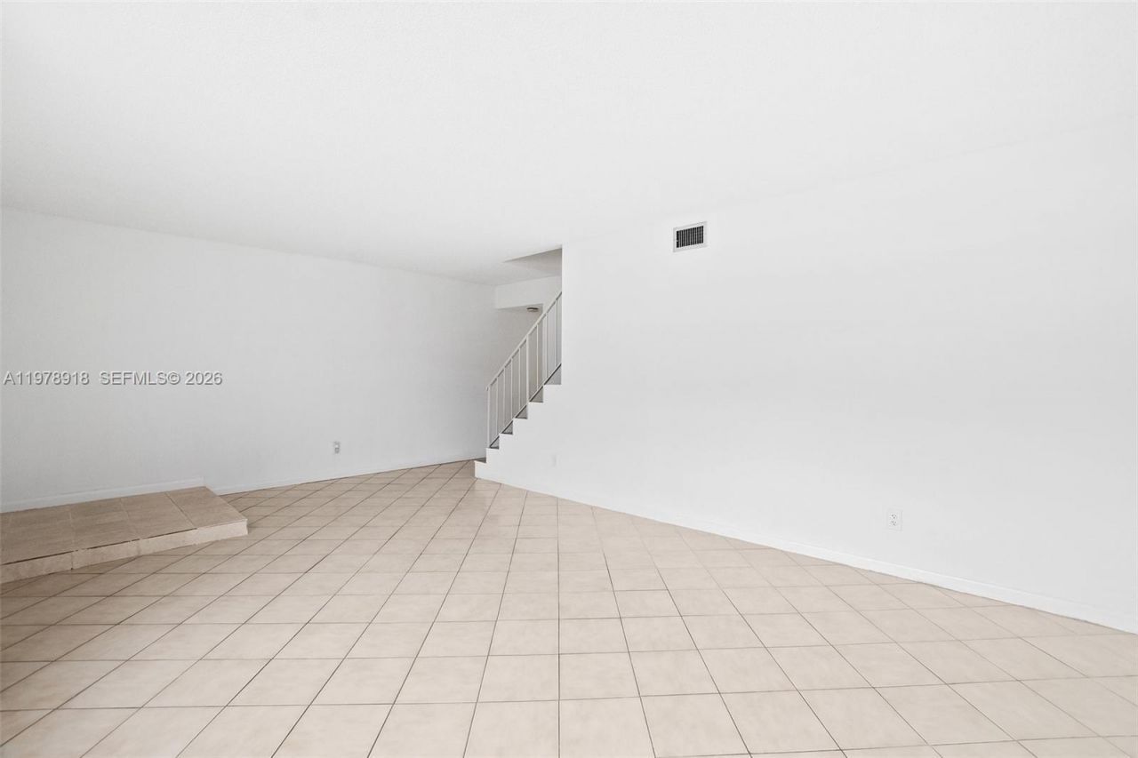 50 Matador Ln , Unit 3-23, Davie, FL 33324 Photo