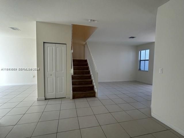 3354 W 112th St , Unit 3354, Hialeah, FL 33018 Photo