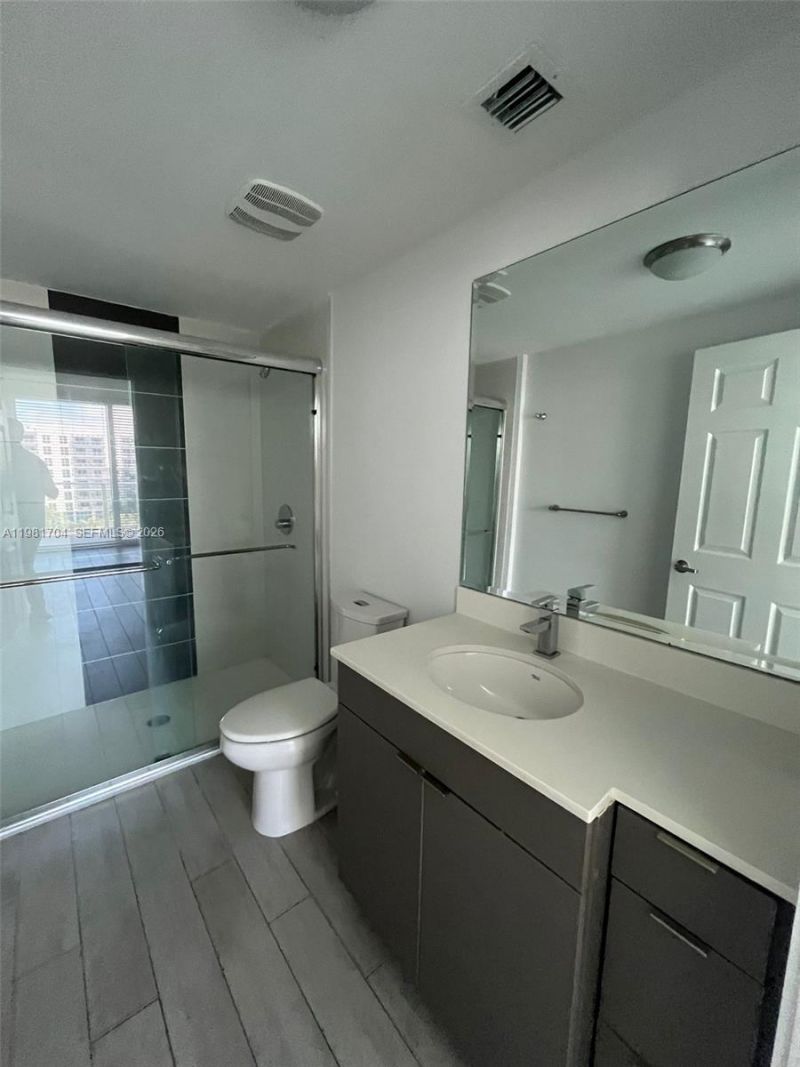321 NE 26th St , Unit 717, Miami, FL 33137 Photo