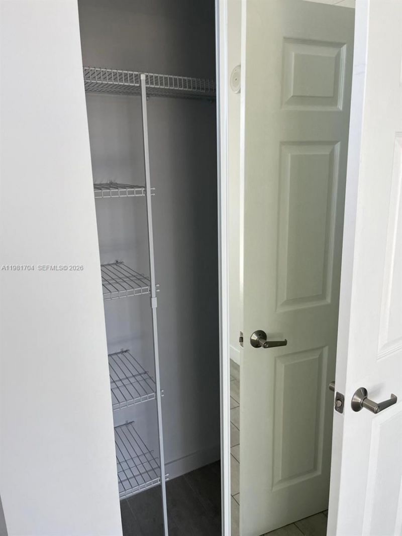 321 NE 26th St , Unit 717, Miami, FL 33137 Photo