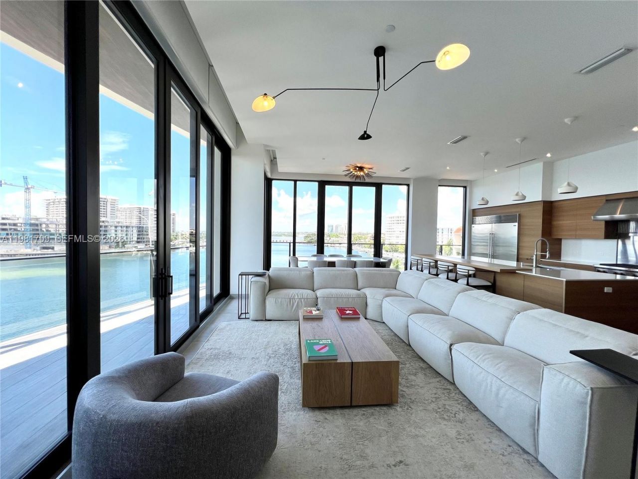 3581 E Glencoe St, Unit 601, Miami, FL 33133 Photo